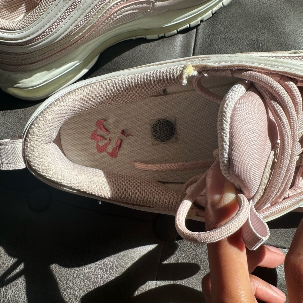 pink air max 97